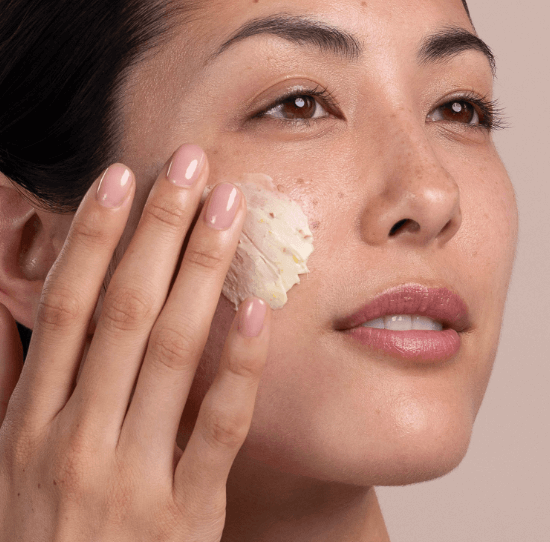 Masque à l'arnica pour apaiser la peau