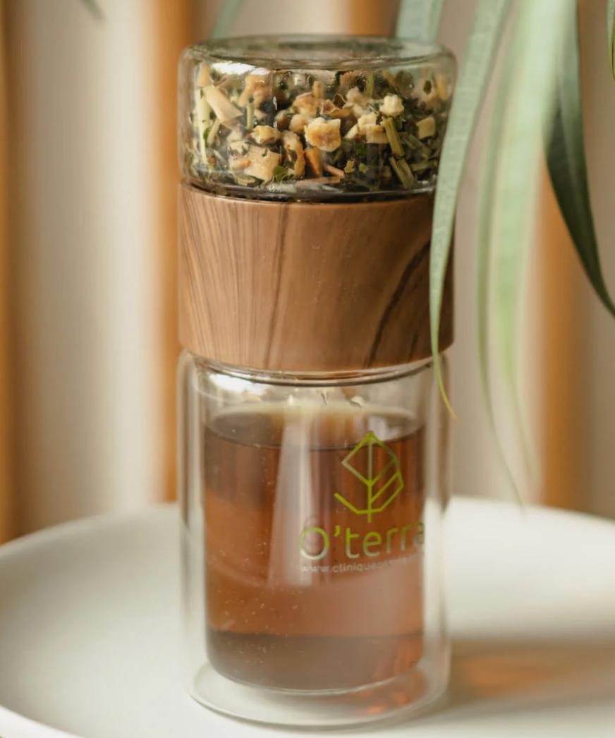 Tasse de voyage en verre avec infuseur