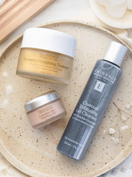 Gel nettoyant exfoliant au charbon