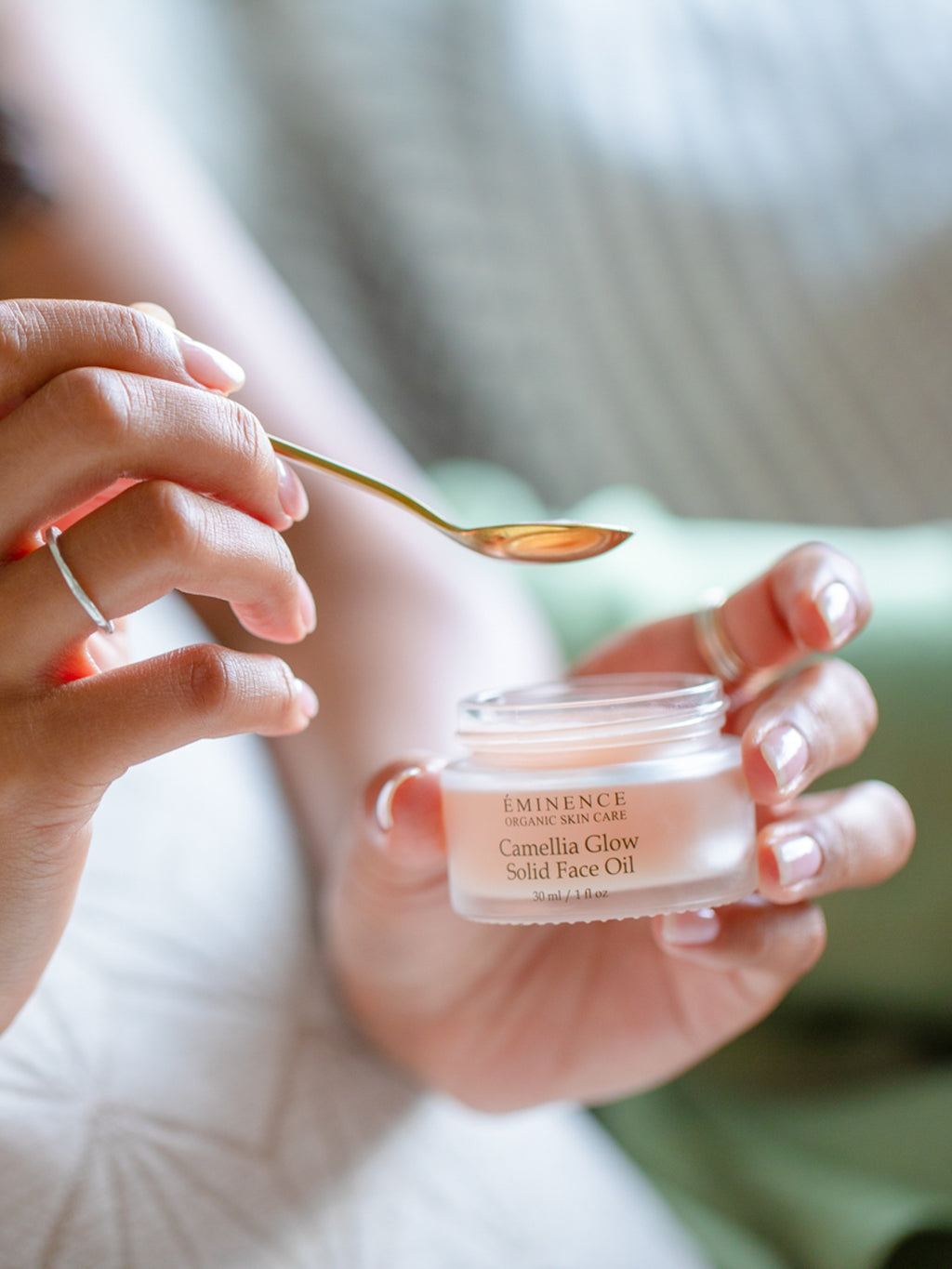 Huile visage solide Camellia Glow