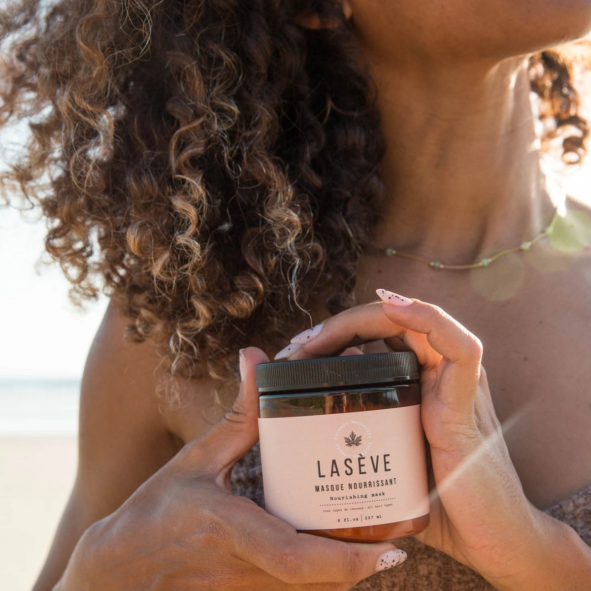 Masque nourrissant à l'eau d'érable Lasève
