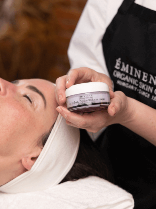 Crème éclat aux peptides de baies arctiques